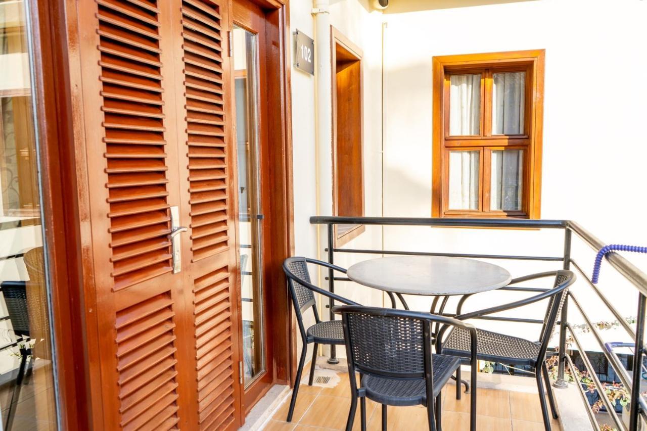 Kaleici Aparts Antalya Villa ภายนอก รูปภาพ