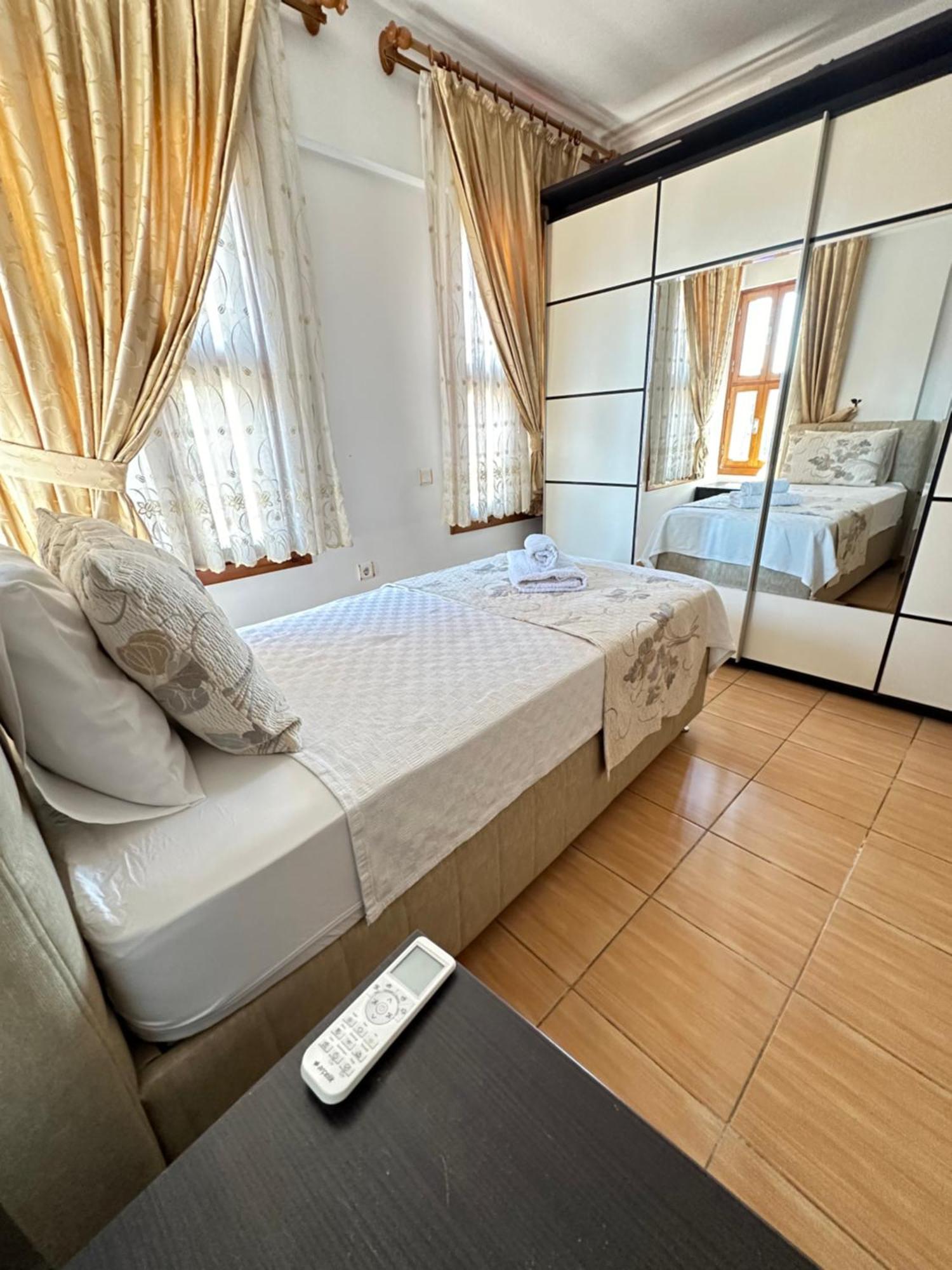 Kaleici Aparts Antalya Villa ภายนอก รูปภาพ